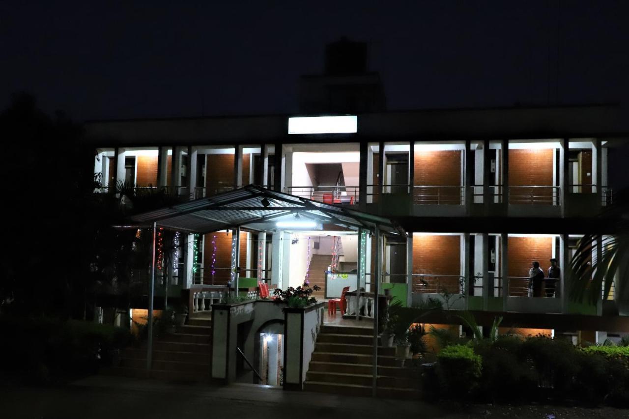River Palace - A Valley View Hotel Panchgani Εξωτερικό φωτογραφία