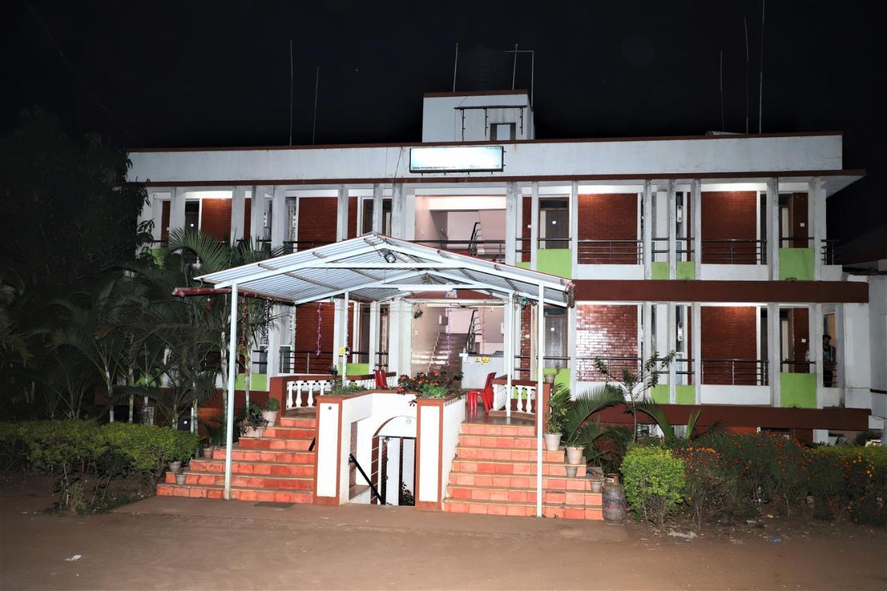 River Palace - A Valley View Hotel Panchgani Εξωτερικό φωτογραφία